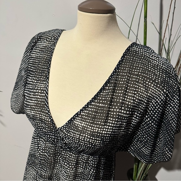 Black and White Women's Swim Cover-Up - Picture 2 of 3